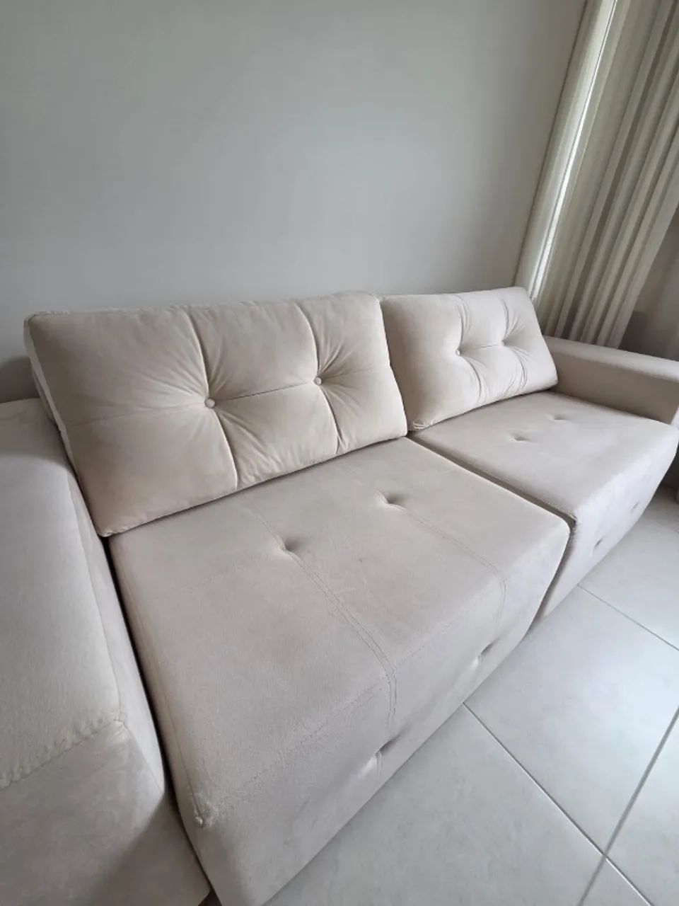 Sofá Retrátil 2,16 m | Bege | Excelente Estado - Foto 4