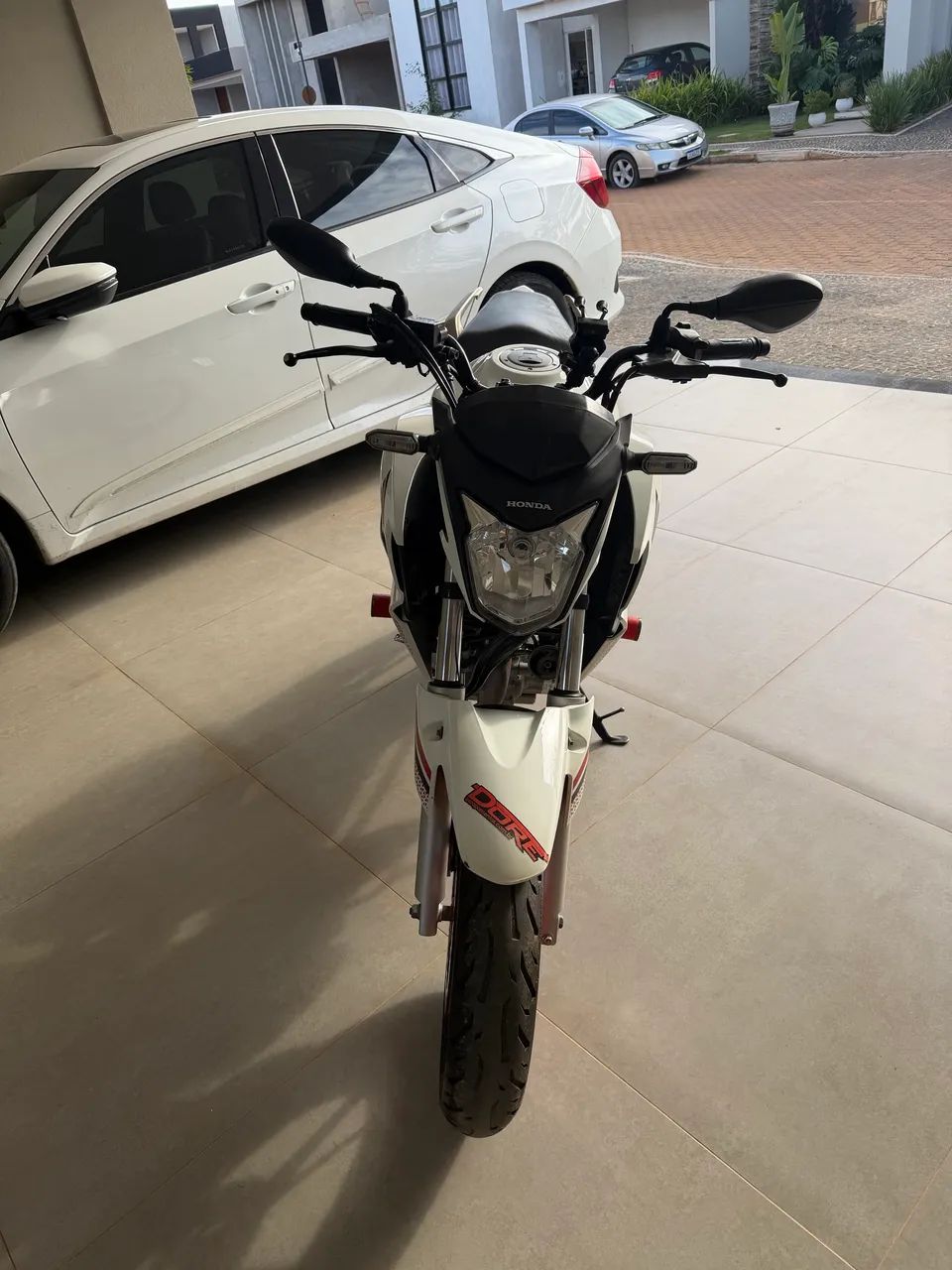 CB 250 - Foto 5