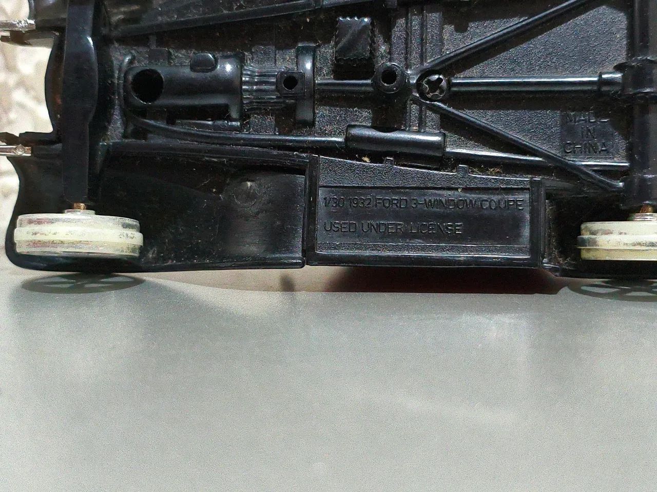 die cast carro ford 3 window coupe 1/30 - Foto 5