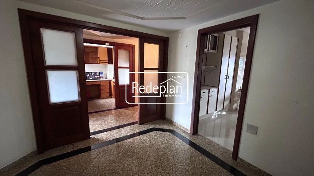 Apartamento Sofisticado de 2 Quartos no Centro - Barra Mansa