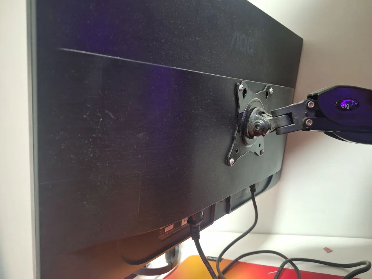 Monitor AOC 24 polegadas DANIFICADO - Foto 4
