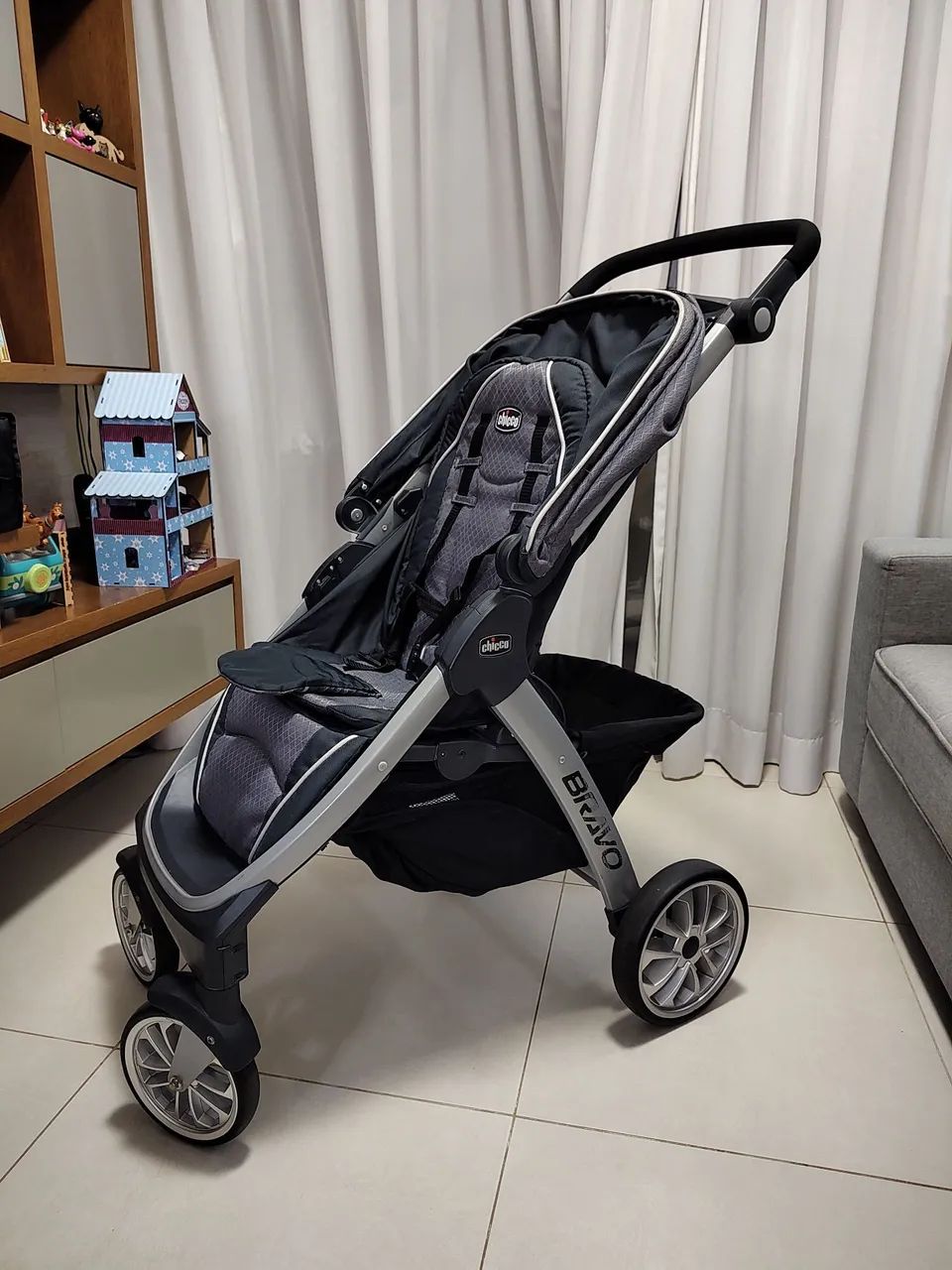 Kit Carrinho de bebê Chicco Bravo + Bebê conforto - Foto 3