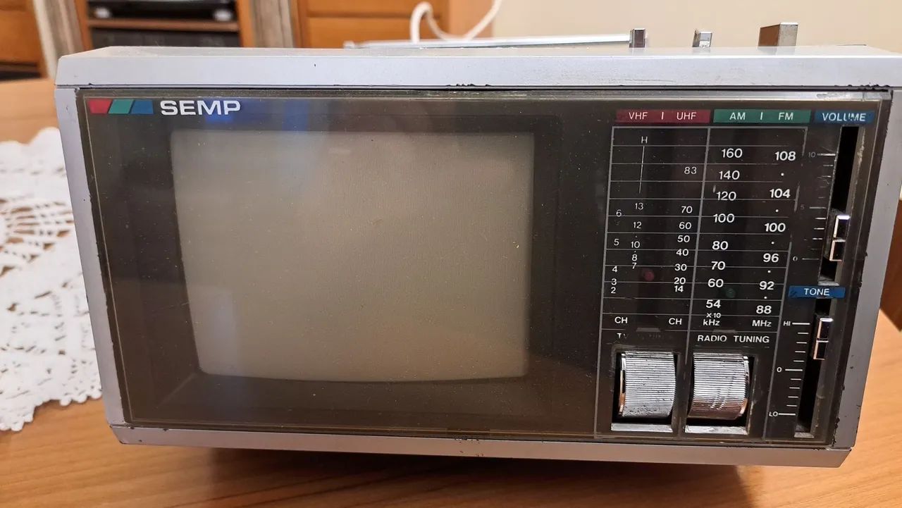 TV semp 6 polegadas 