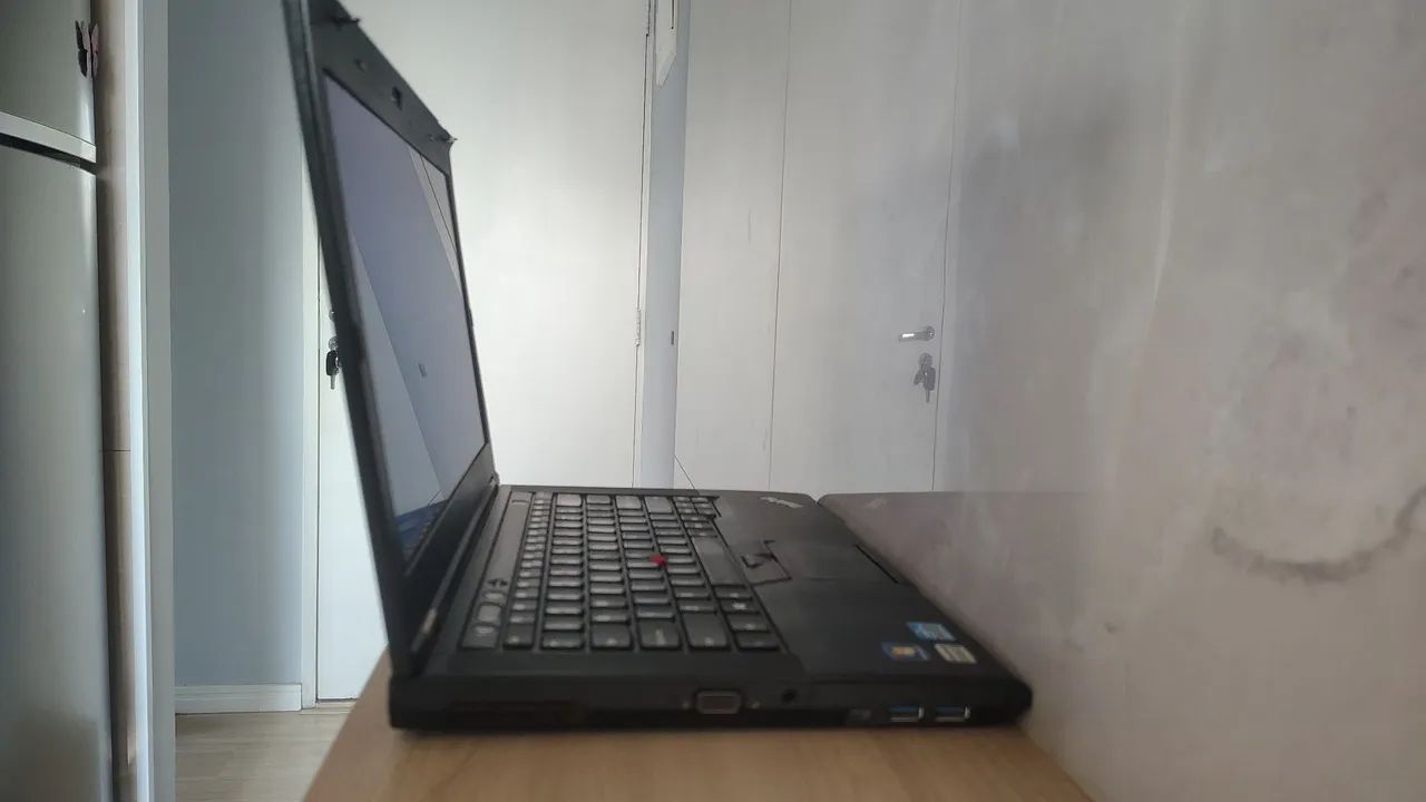 NOTEBOOK LENOVO THINKPAD T430 | CORE i5 | 8GB RAM | SSD 120GB - Foto 4