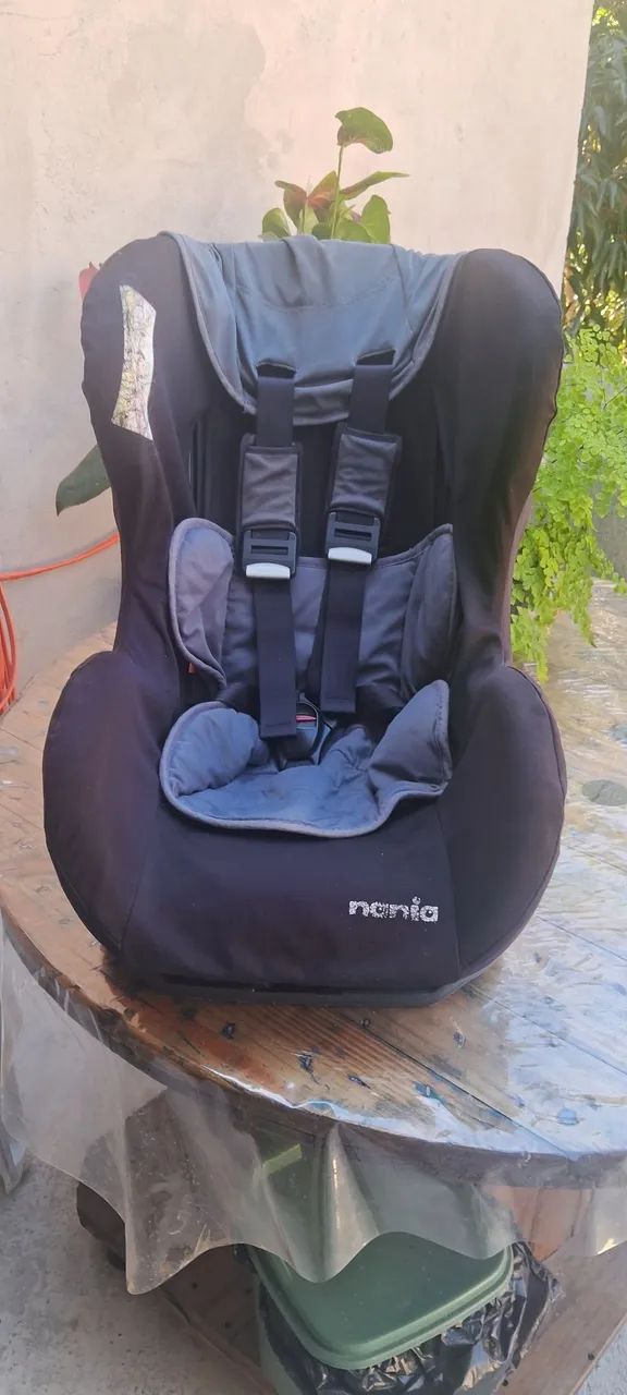 Cadeirinha de bebê NANIA