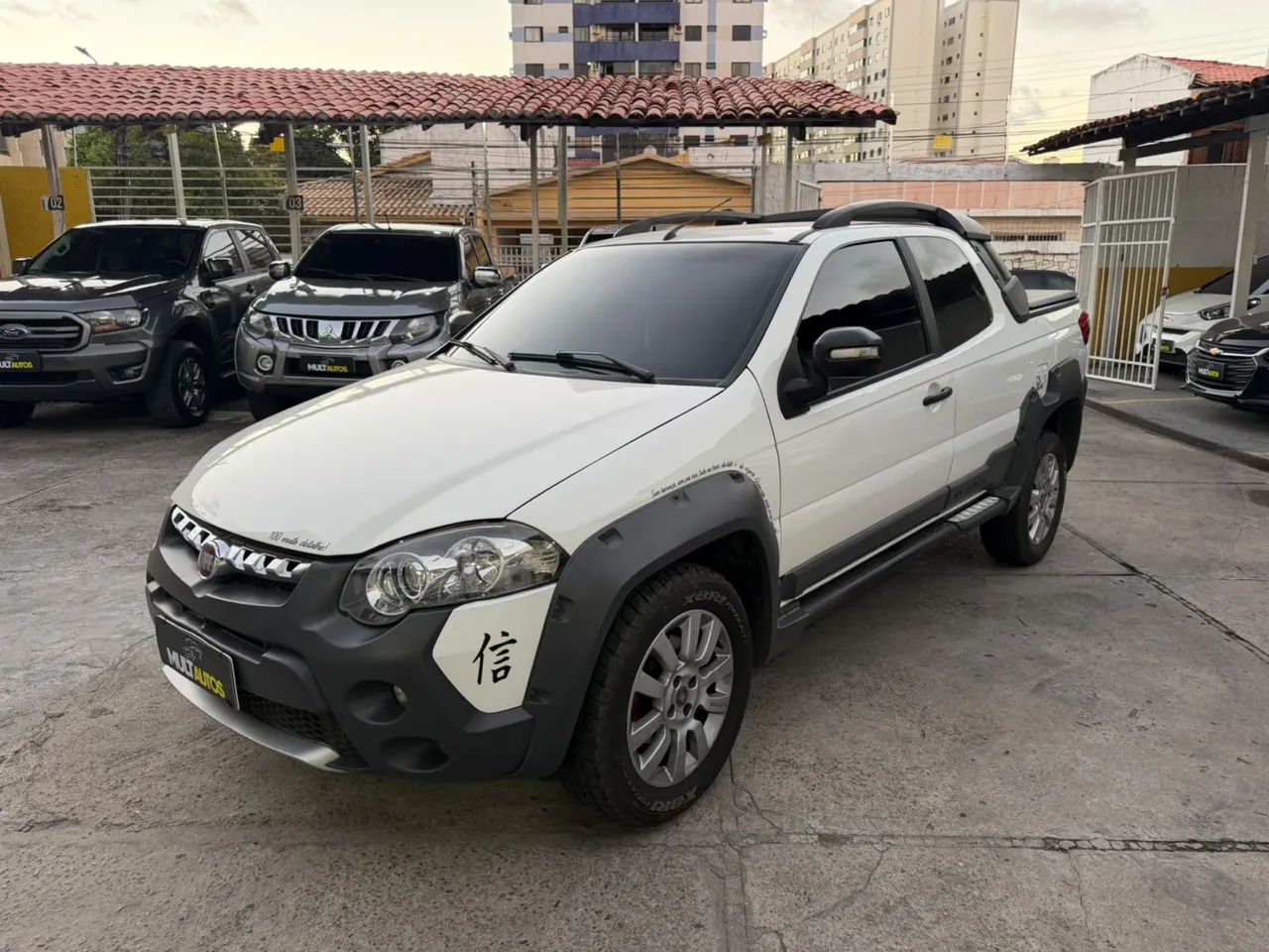 Fiat Strada Adventure1.8/ 1.8 Locker Flex CD 2015