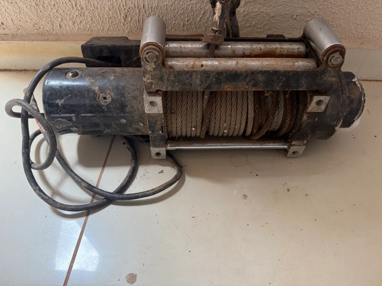 Guincho elétrico para reboque..!!