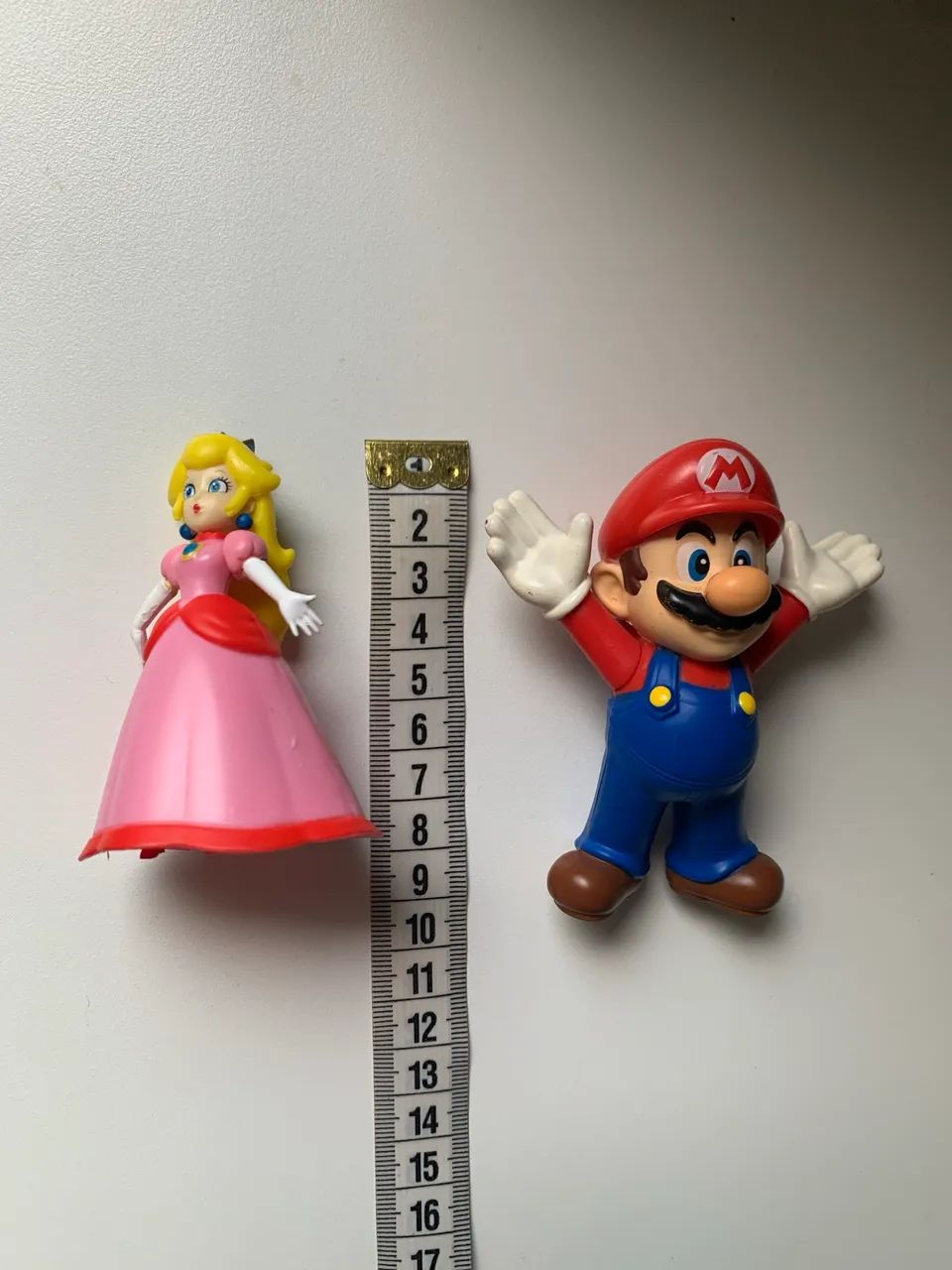 Bonecos Princesa Peach e Super Mario - Foto 3