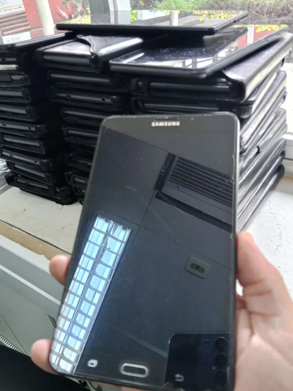 Lote de Tablets SM-T280 - Foto 2