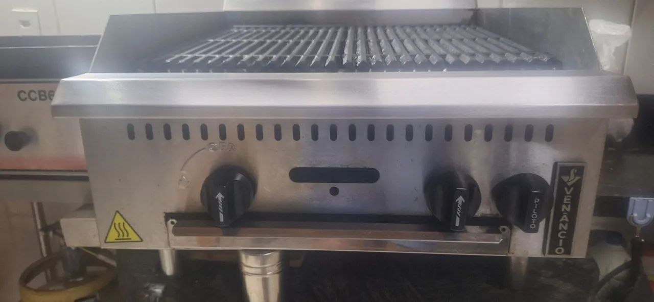 Charbroiler  - Foto 2