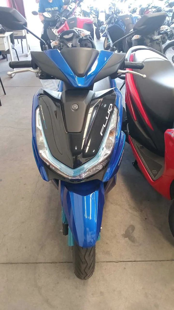 Yamaha Fluo 125 cc  - Foto 4