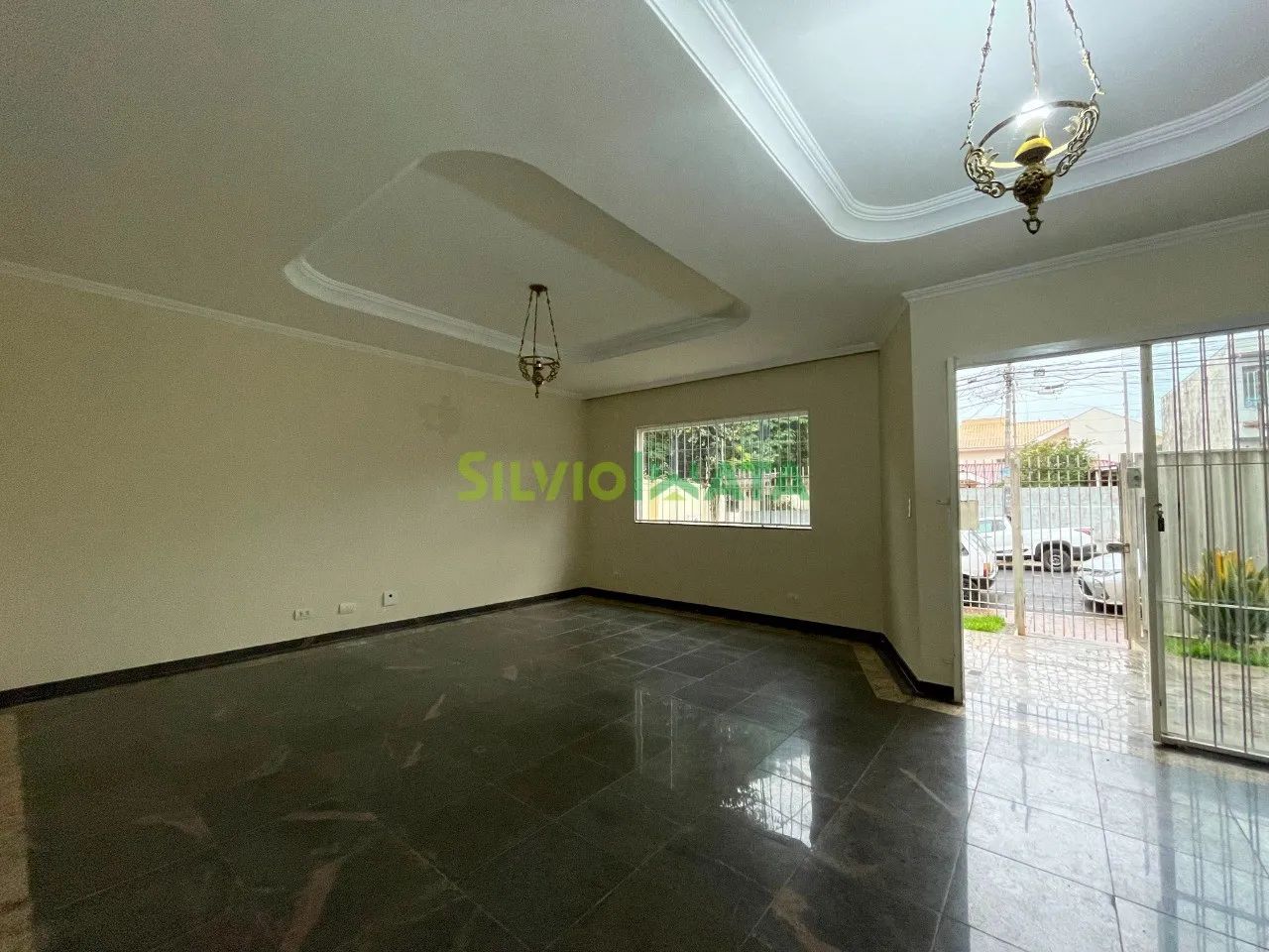 EXCELENTE SOBRADO, 04 QUARTOS SENDO 01 SUÍTE PARA MORAR, PRÓXIMO BOSQUE II, ZONA 02 - Foto 3