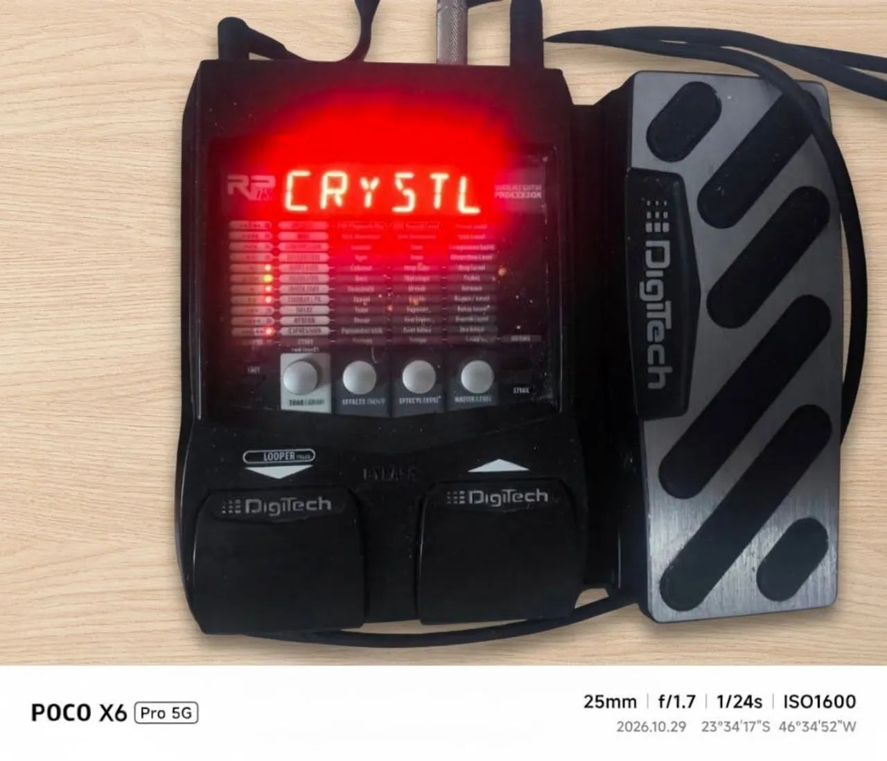 Pedaleira Digitech