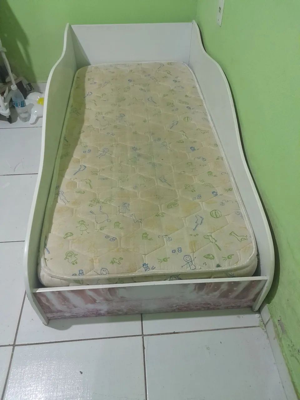 Vendo cama infantil menina
