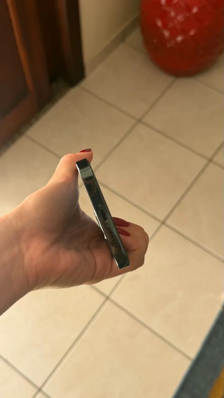 Iphone 12 pro  256 gb - Foto 5