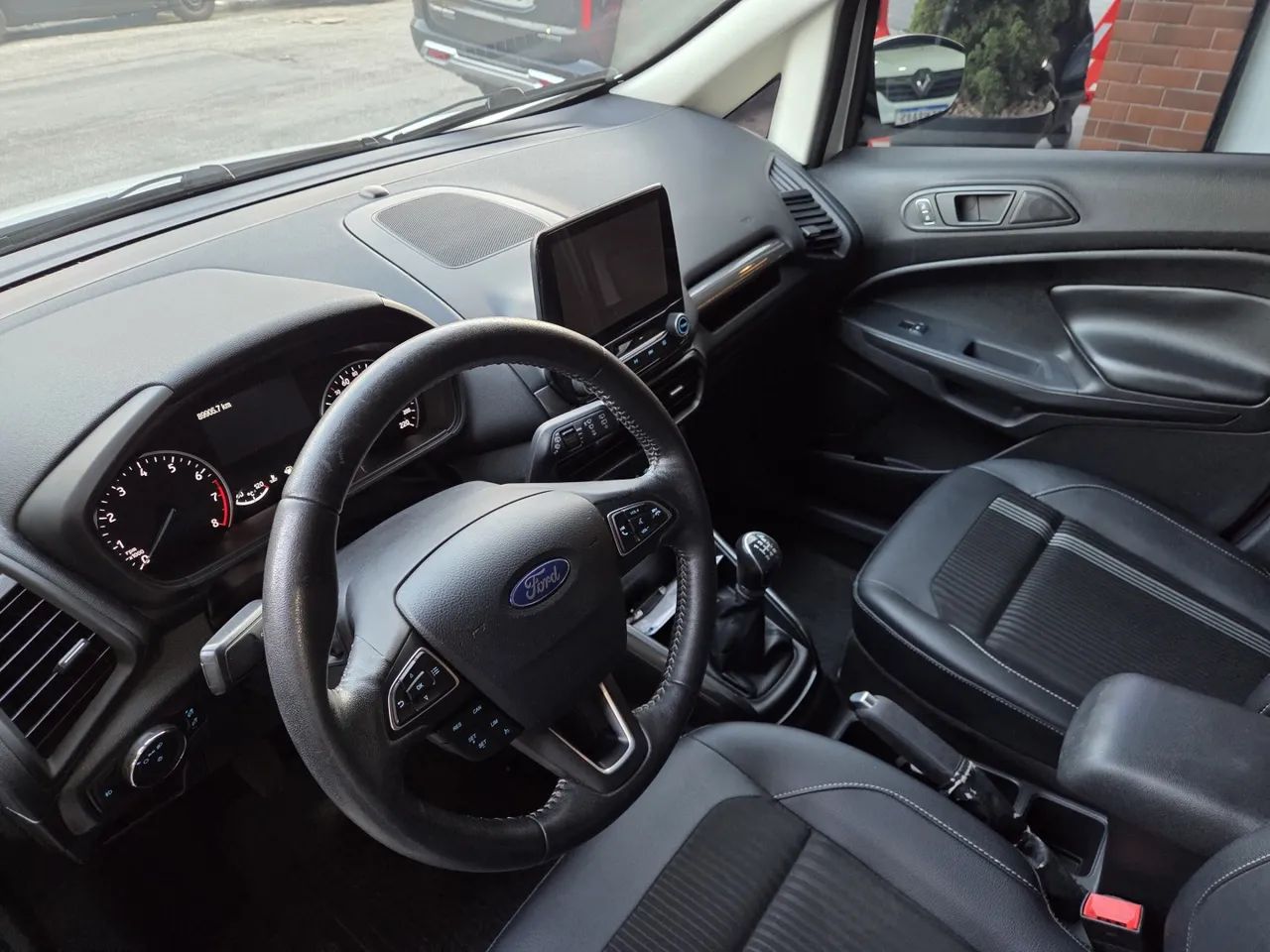 Ford EcoSport FREESTYLE 1.5 12V Flex 5p Mec., foto 5 de 8