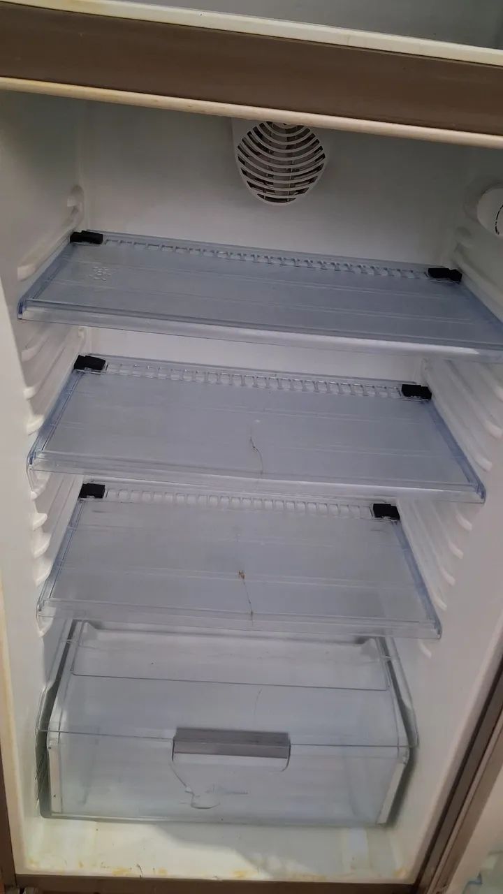 Vendo geladeira. - Foto 4