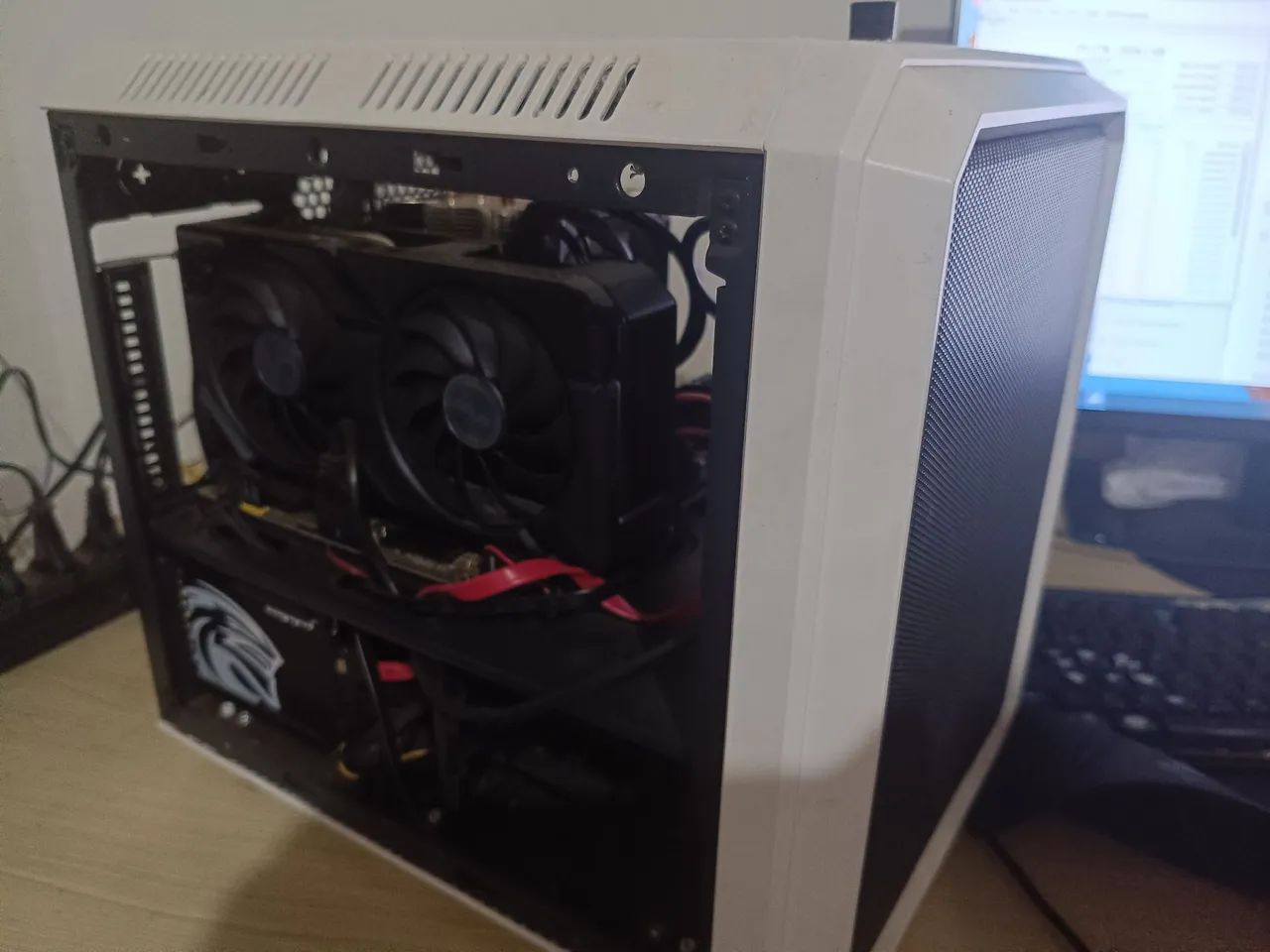 Pc gamer (RX 7600 8gb) - Foto 3