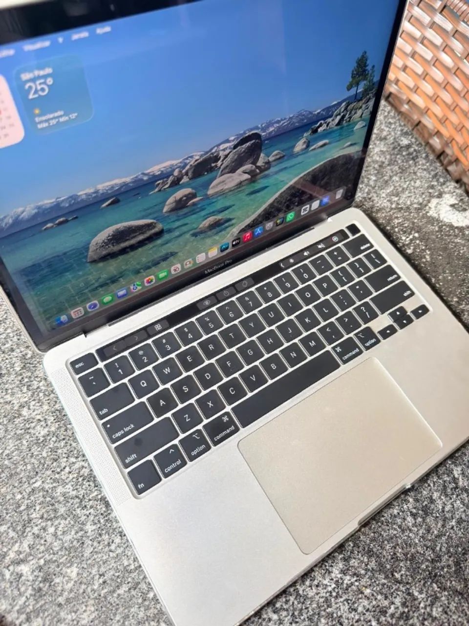 MacBook 