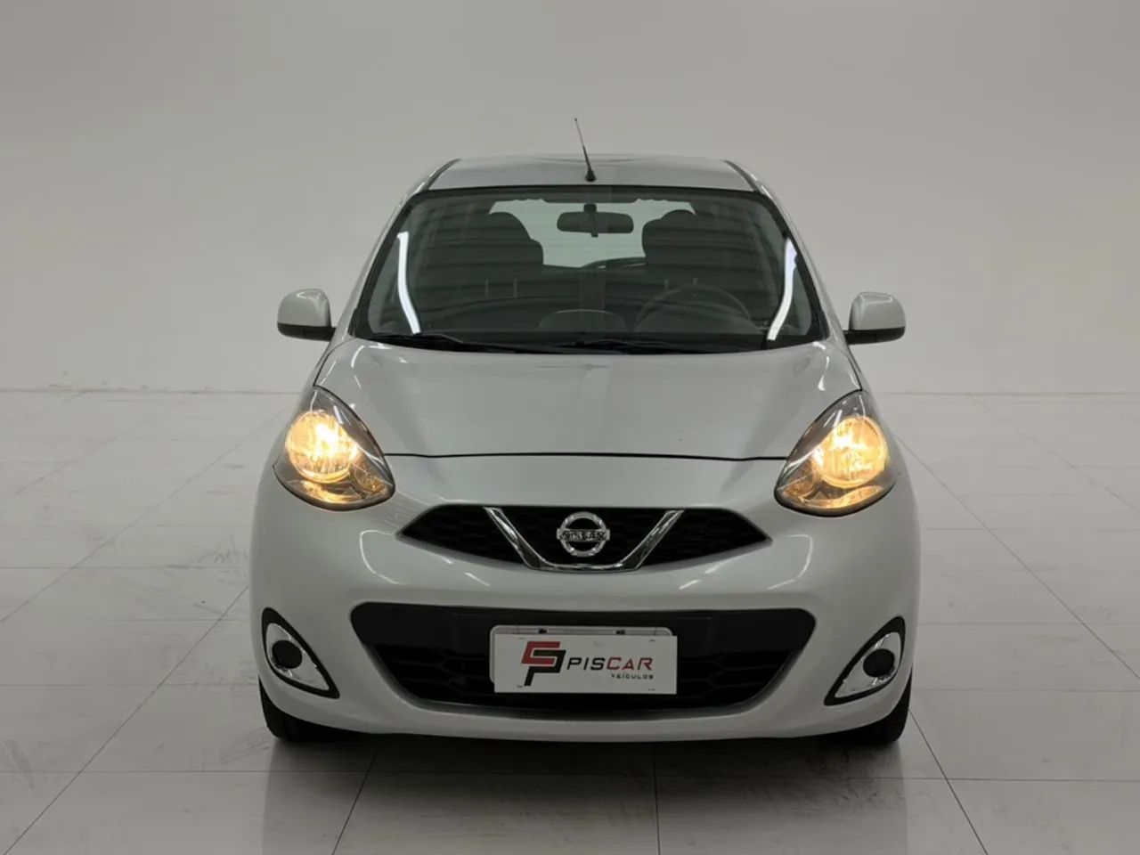 Nissan March 2017 - Foto 2