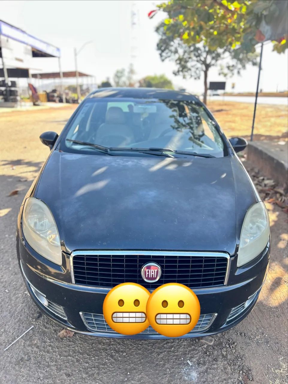 Fiat Linea Absolute 1.9/1.8 Flex Dualogic 4P 2010 - Foto 4