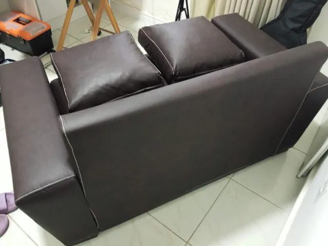 Sofá 2 lugares