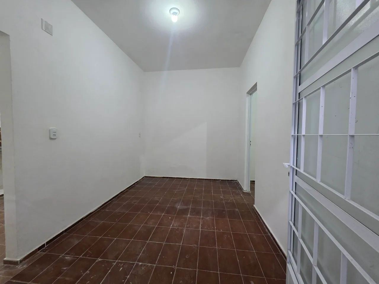 ALUGO KITINET NO BAIRRO SANTO ANTÔNIO  - Foto 4