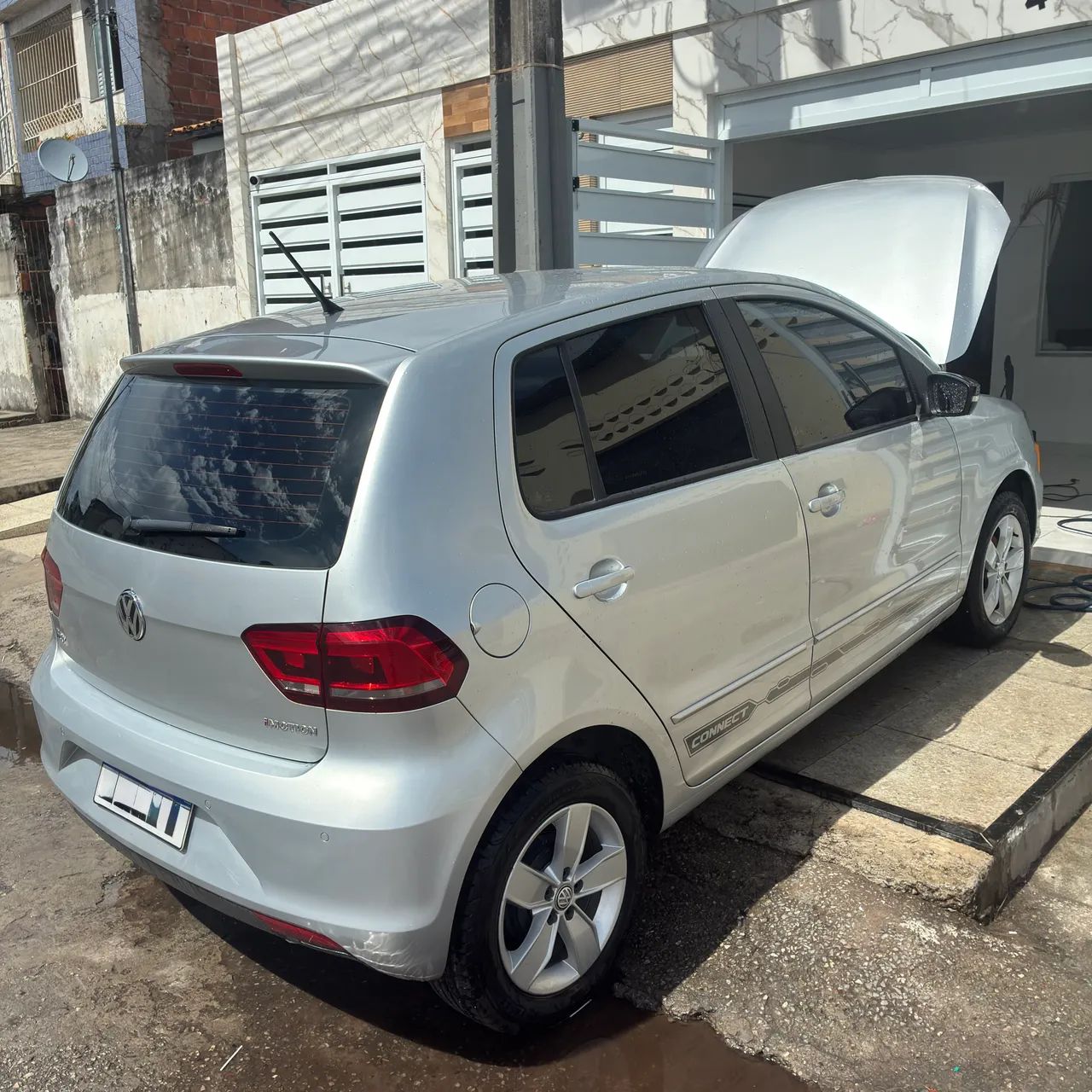 Volkswagen Fox Connect I Motion 1.6 Flex 8V 5P 2018 - Foto 2