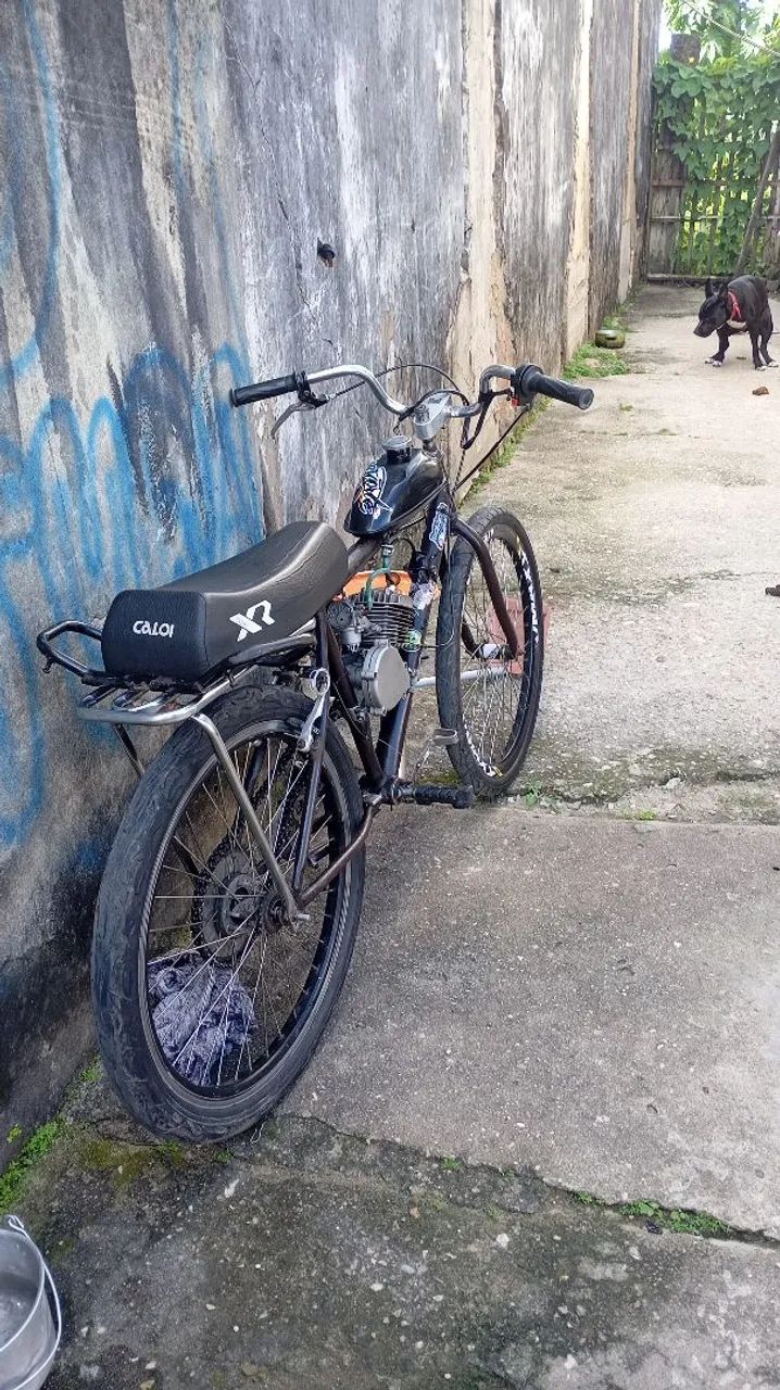 Motorizada 5 meses de uso não tá funcionando  - Foto 2