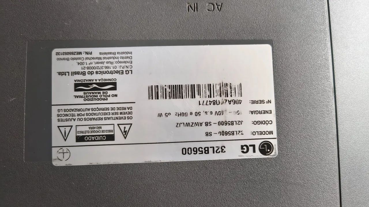 2 Tvs LG 32" retirada de peças, tela quebrada. - Foto 4