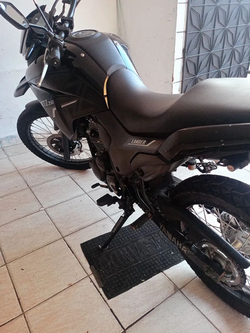 Yamaha lander 250 conservada  - Foto 2