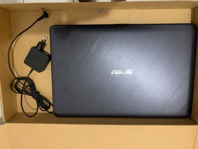 Notebook ASUS VivoBook 15 - Muito bem conservado!