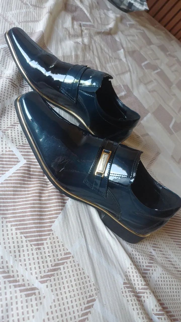 Kit de 4 palitos com 3 pares de sapato  - Foto 3