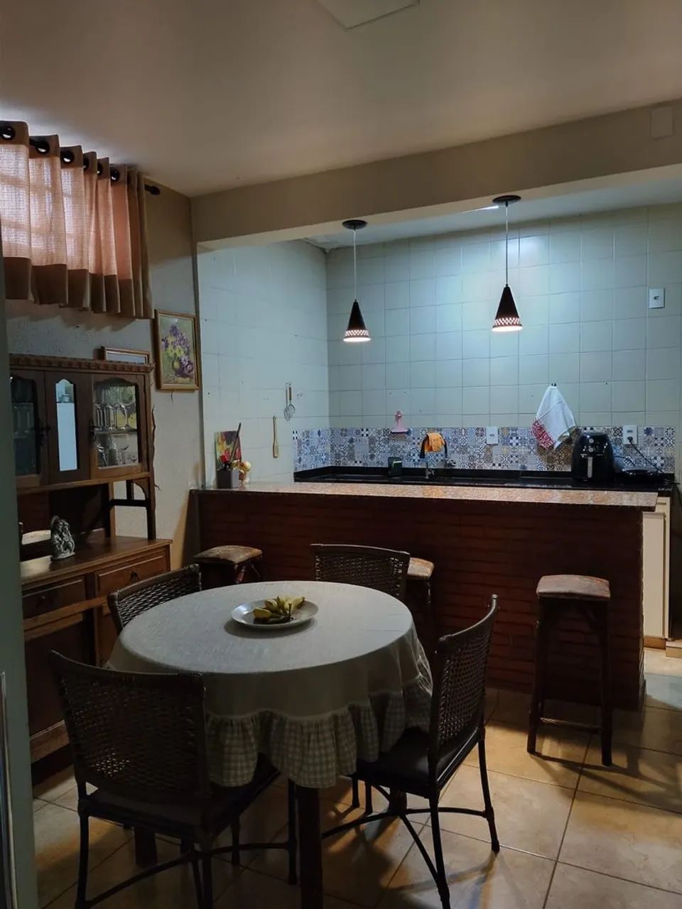 Casa à Venda - Centro, Matão