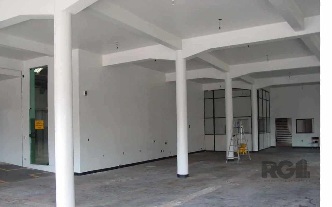 Edifício Comercial para Aluguel no Bairro Floresta com Área de 3500m² disponíveis - Foto 2