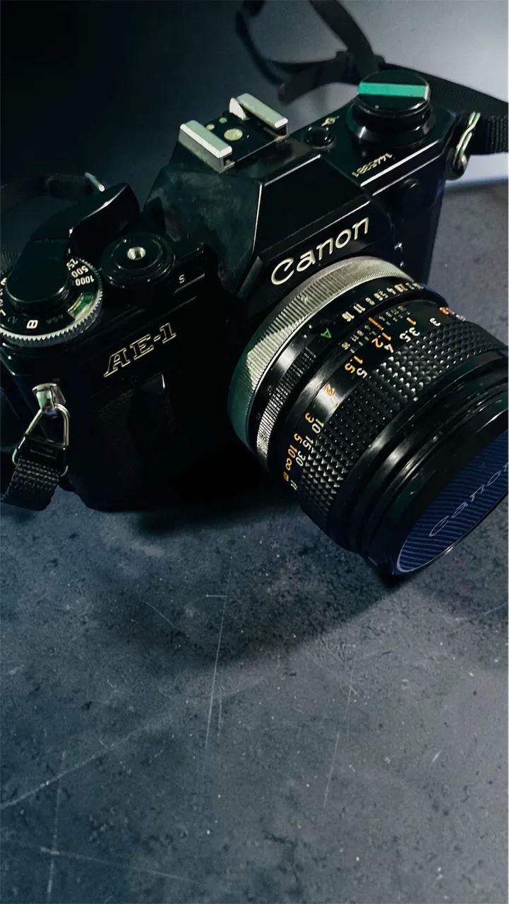 Canon AE-1 All Black Original + FD 50mm f/1.4 S.S.C. - Raridade