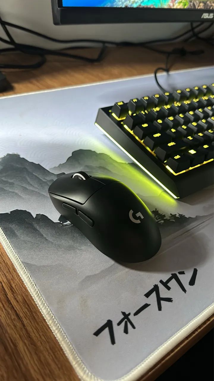 Mouse sem fio G Pro X Superlight 2c novo