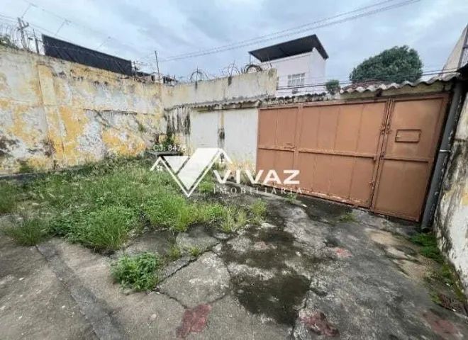 Excelente Terreno com 03 Casas, Quintal e Garagem em Ramos - Foto 4