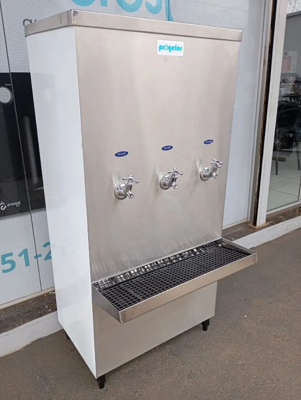 Bebedouro Industrial 100 Litros 