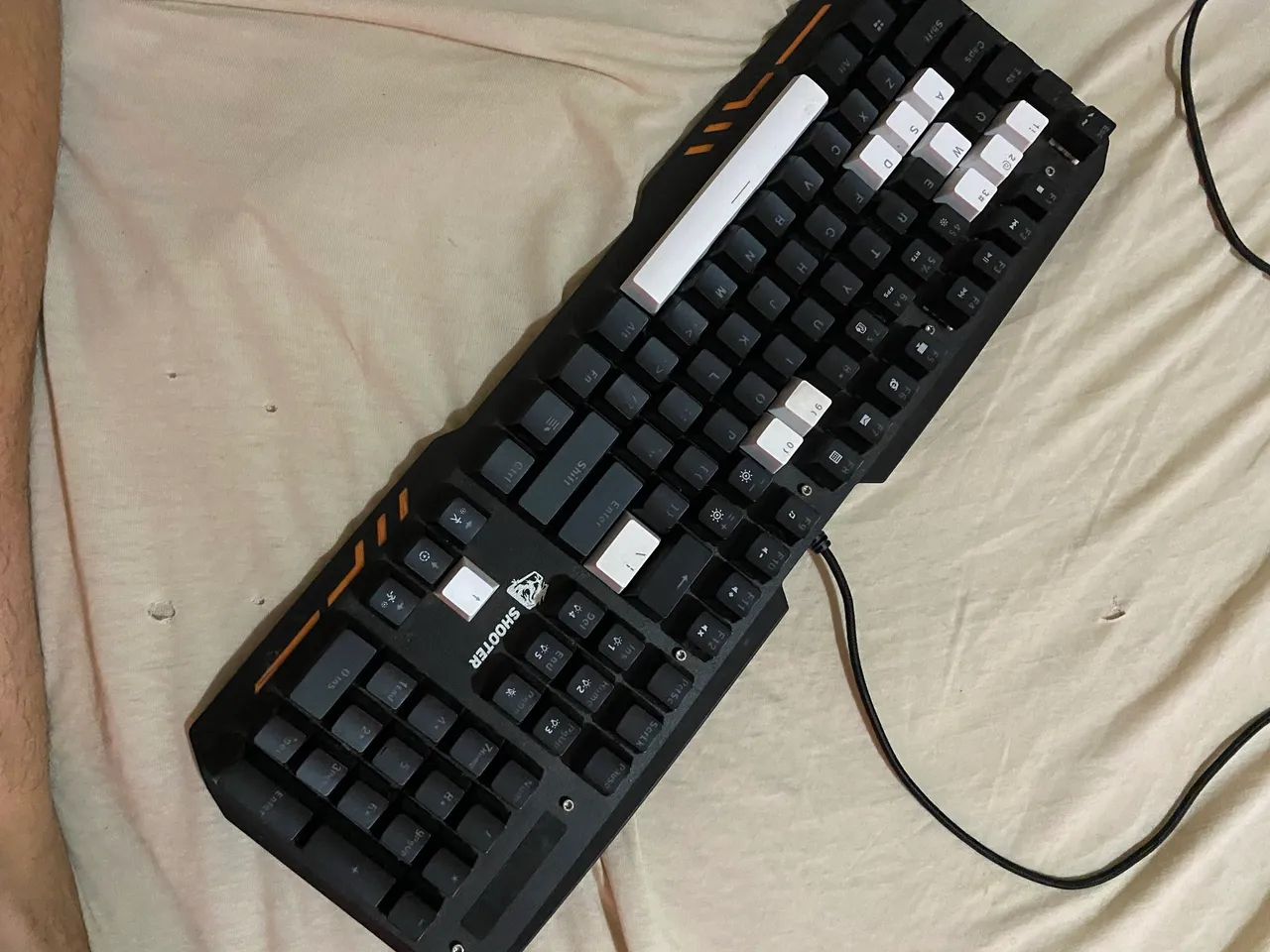 Teclado gamer ELG mecânical shooter mecanico