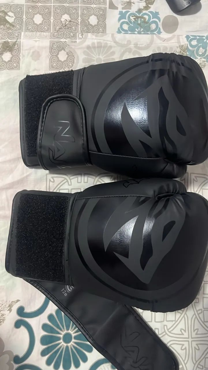 Luva de Muay Thai 
