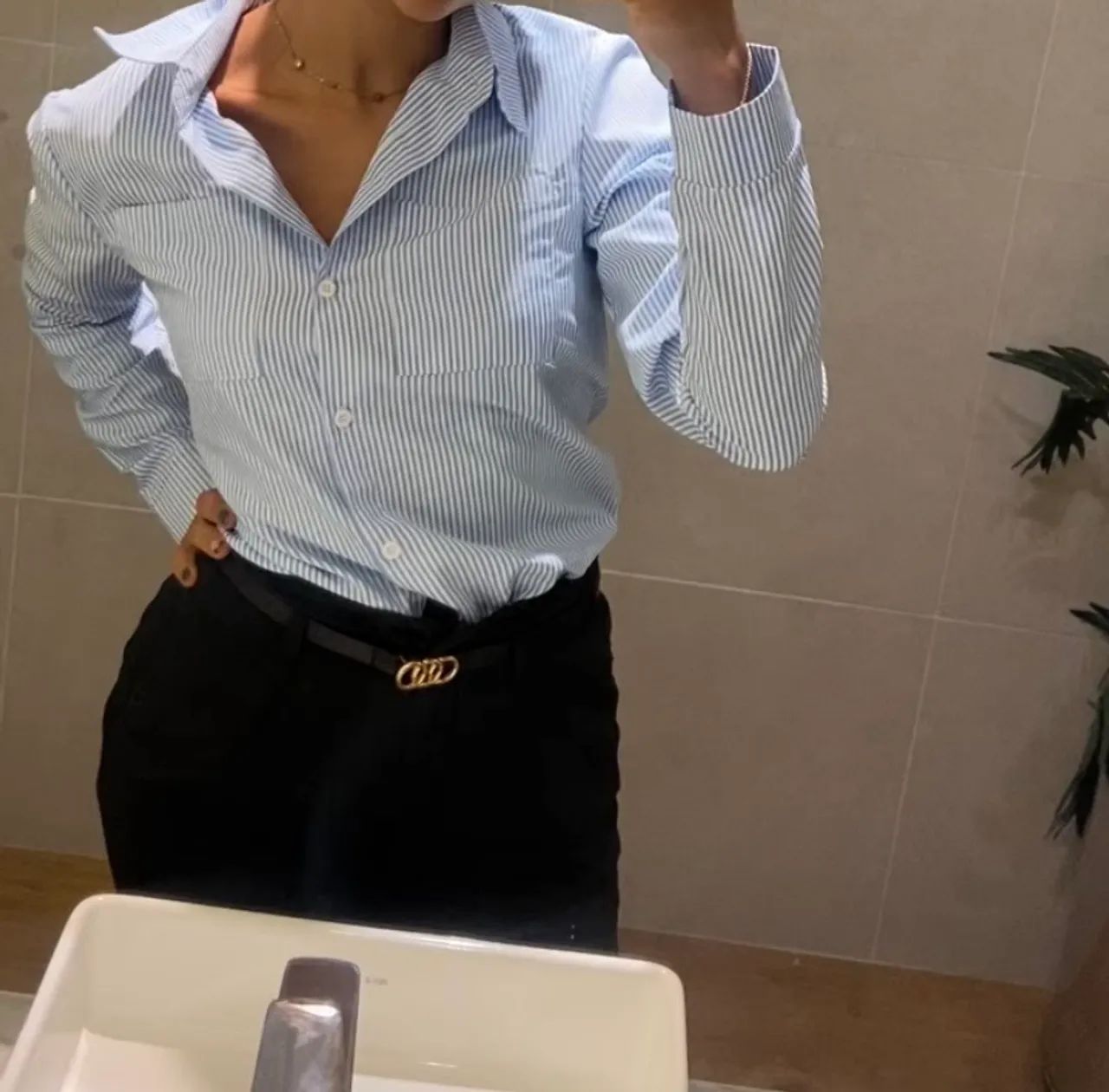 Camisa social feminina