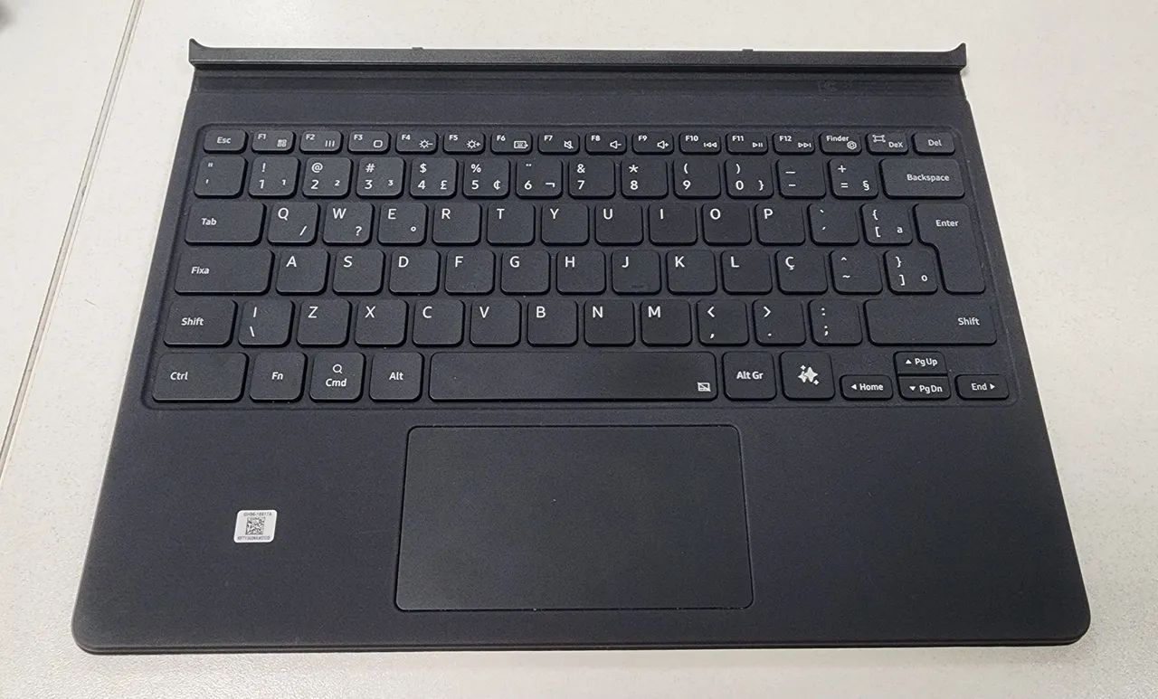 Capa Teclado Original Samsung Tab S10 Plus 12.4 pol (compatível com S9 Plus e S9FE Plus) - Foto 2