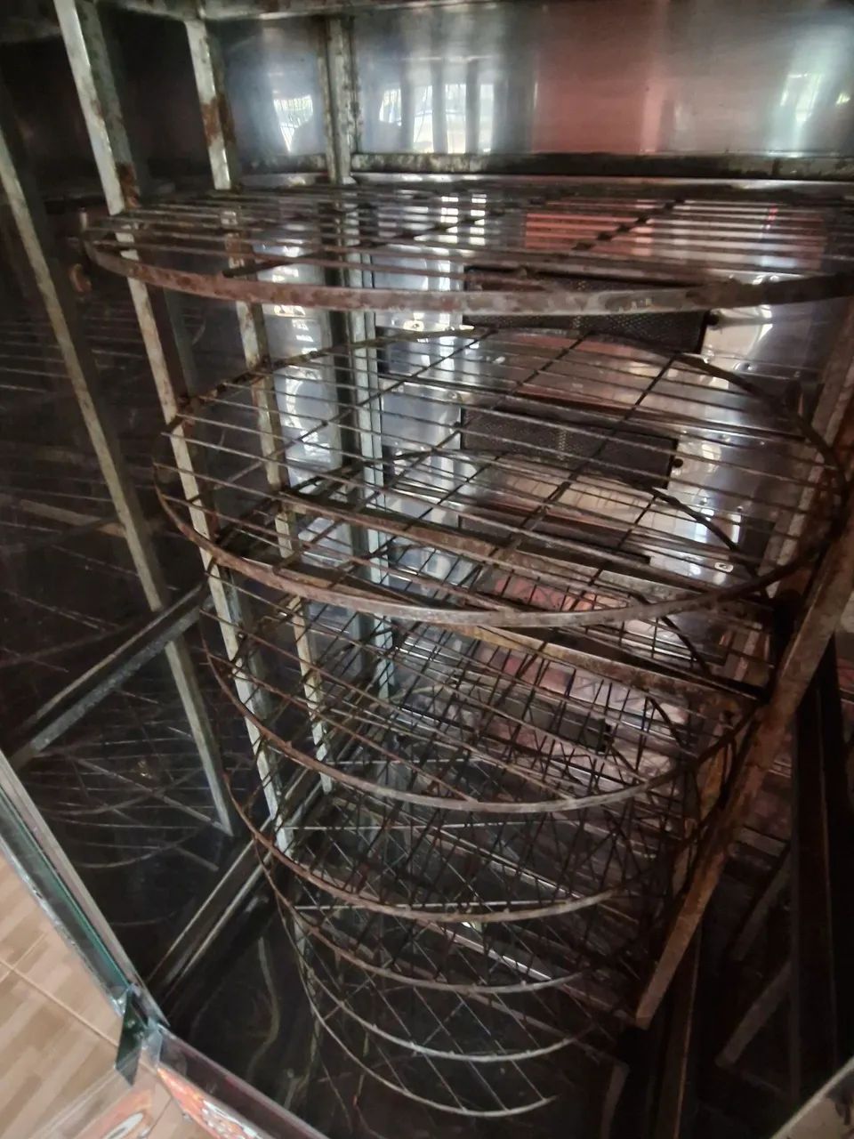 Máquina de Assar Frango - Foto 2