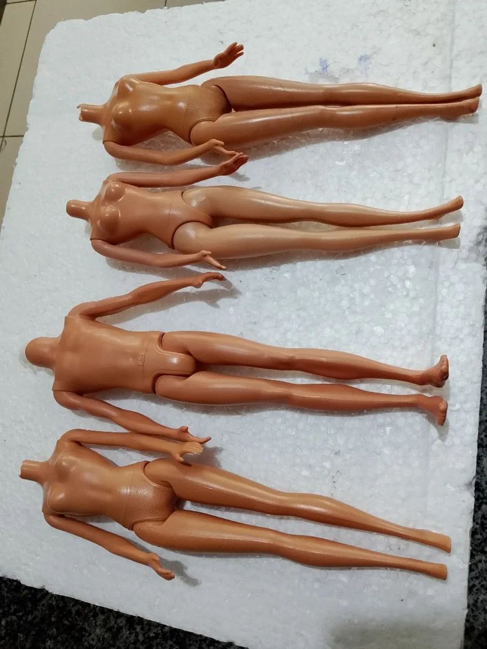 Lote de corpos de bonecas mattel 