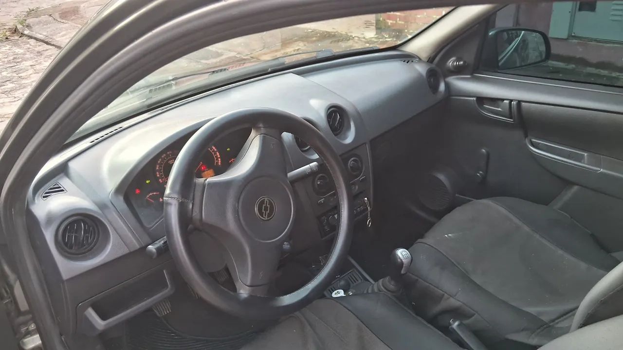 Chevrolet Celta Celta Life/ LS 1.0 MPFI 8V FlexPower 3p 2010
