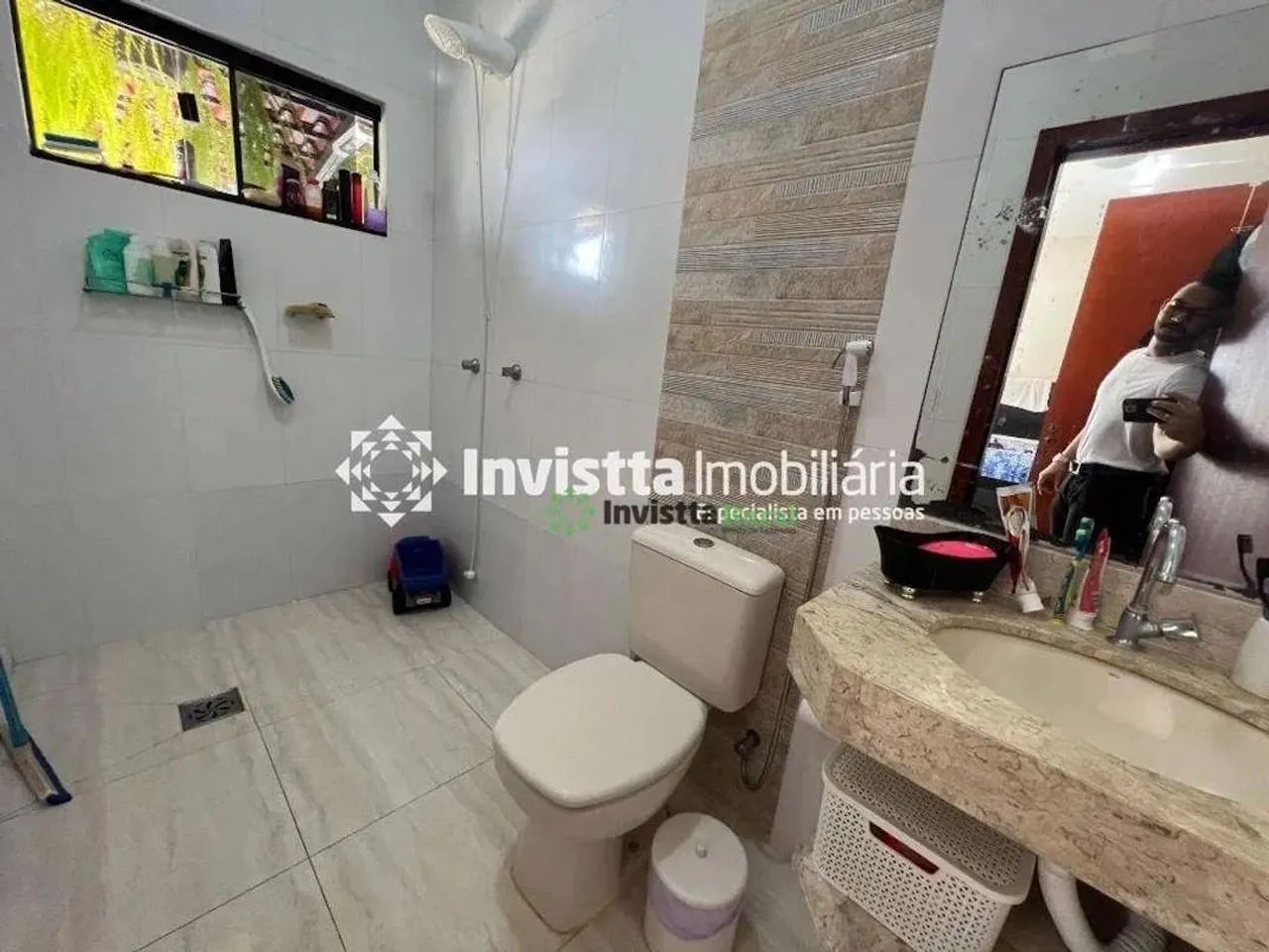Casa espaçosa com 4 dormitórios, piscina e área gourmet em Luzimangues - Foto 2