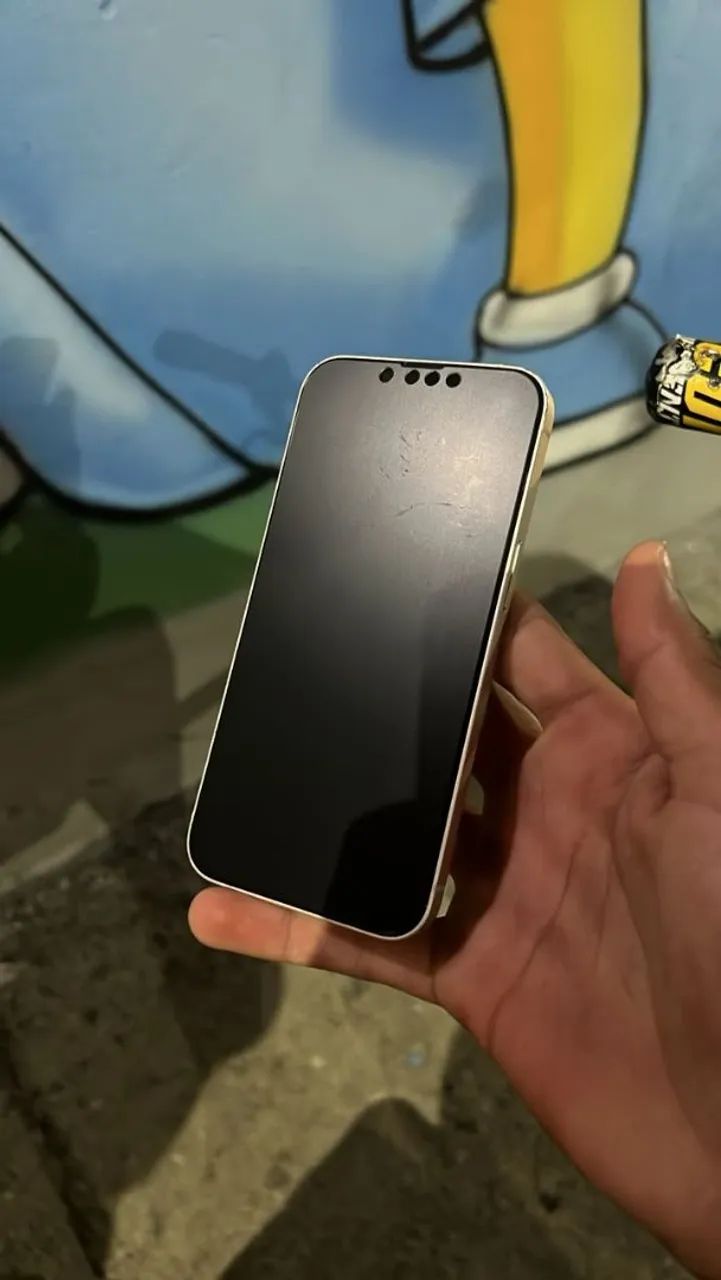 iPhone 14 