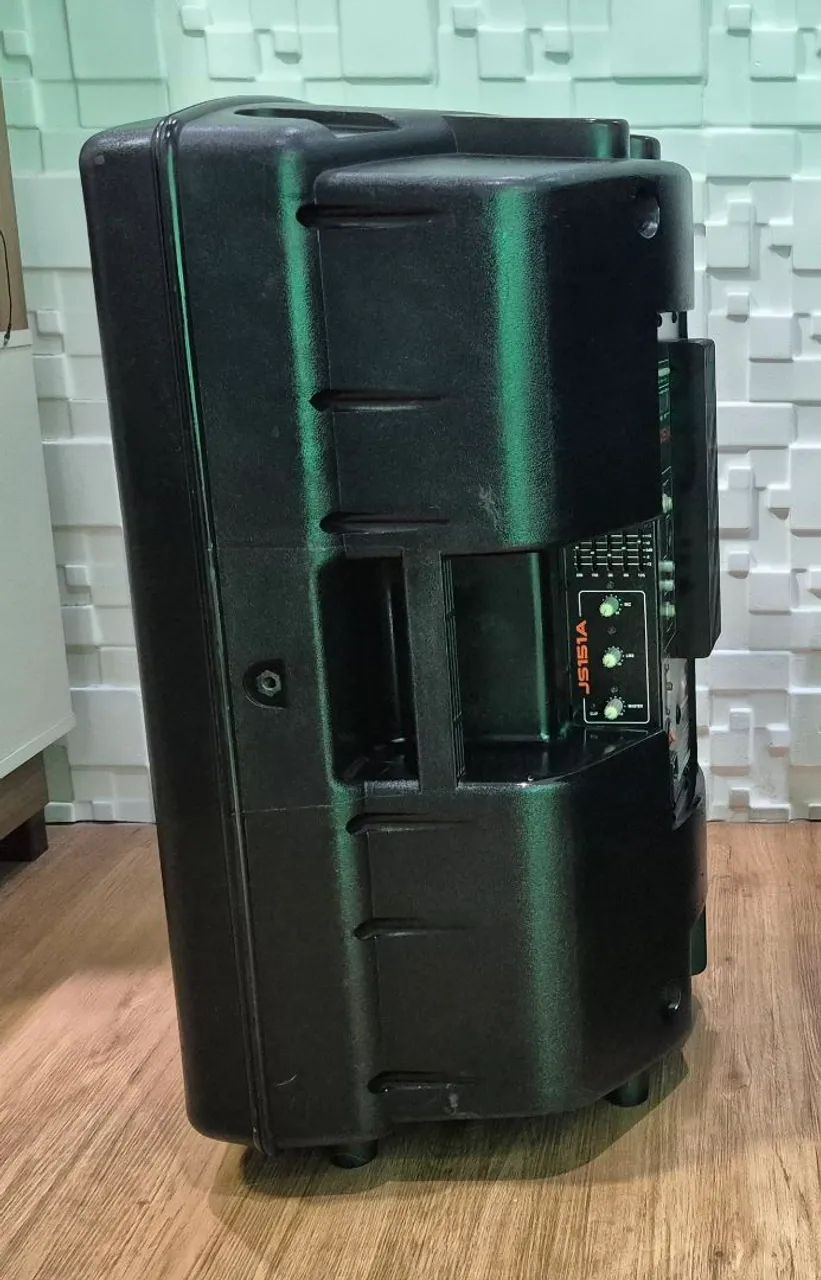 Vendo caixa JBL 15 modelo JS151A - Foto 3