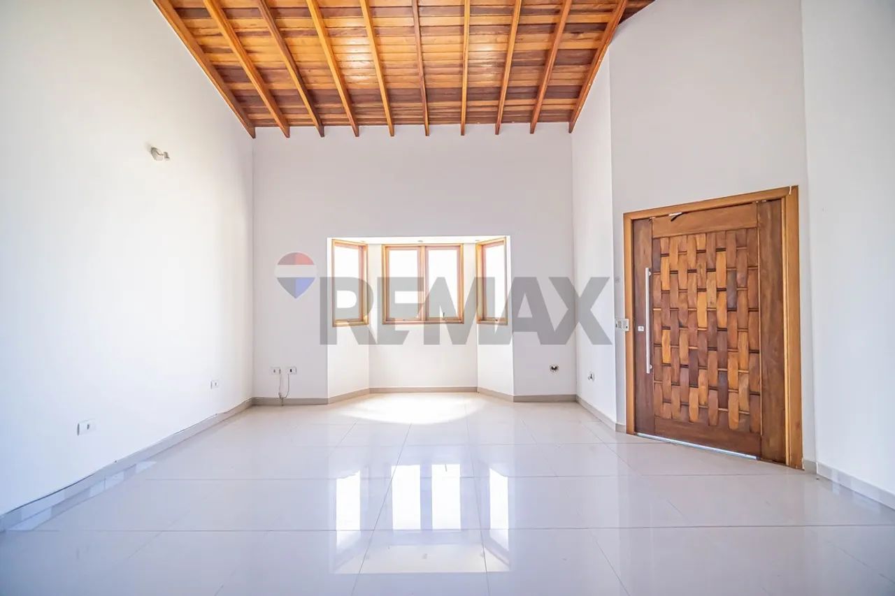 Casa estilo sobrado condominio Santa Adelia - Foto 3